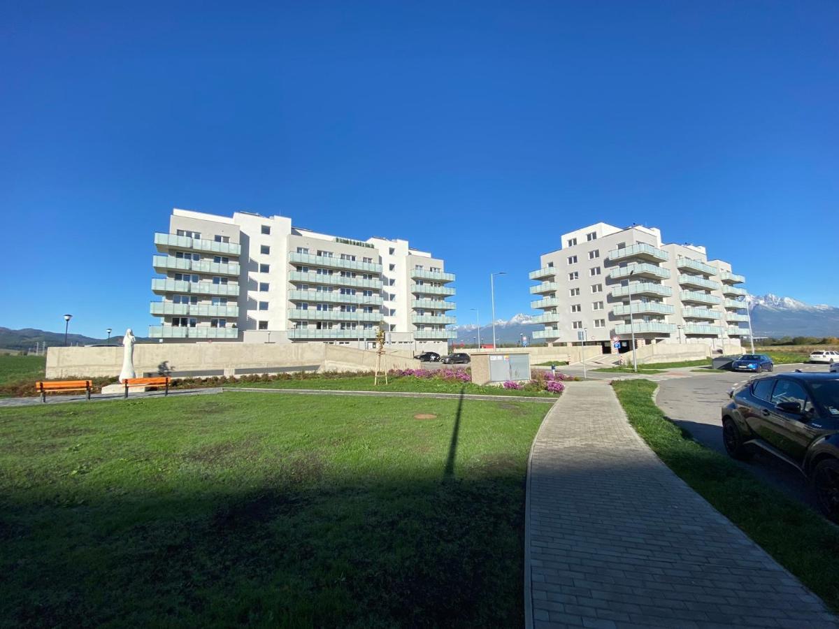 Moderny Apartman S Vyhladom Na Vysoke Tatry Poprad Ngoại thất bức ảnh
