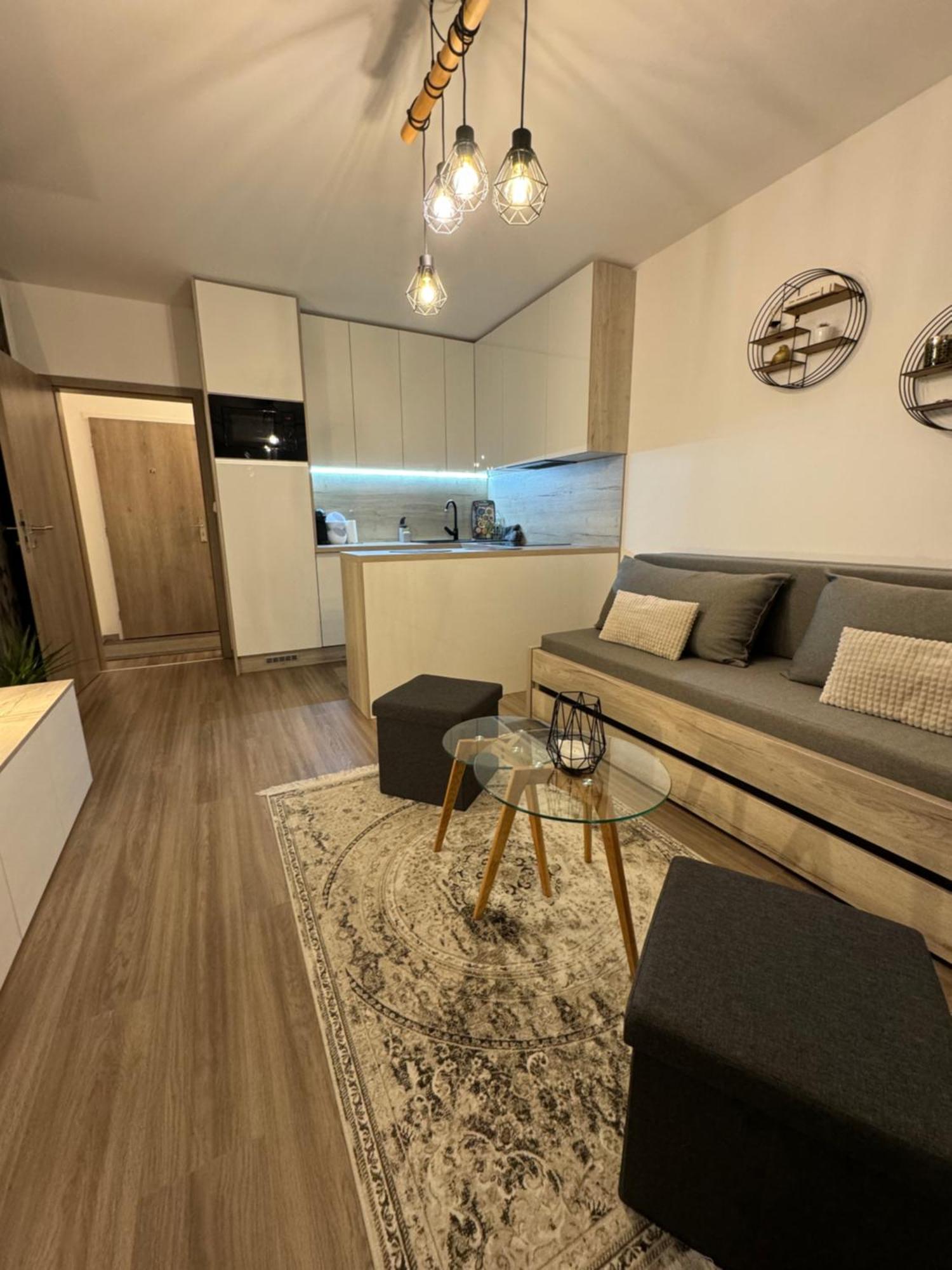 Moderny Apartman S Vyhladom Na Vysoke Tatry Poprad Ngoại thất bức ảnh